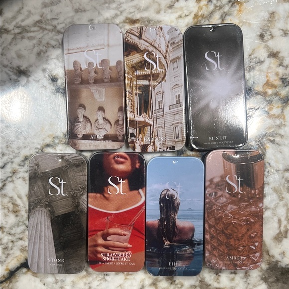 Seint Bag and Seint makeup - Picture 7 of 8